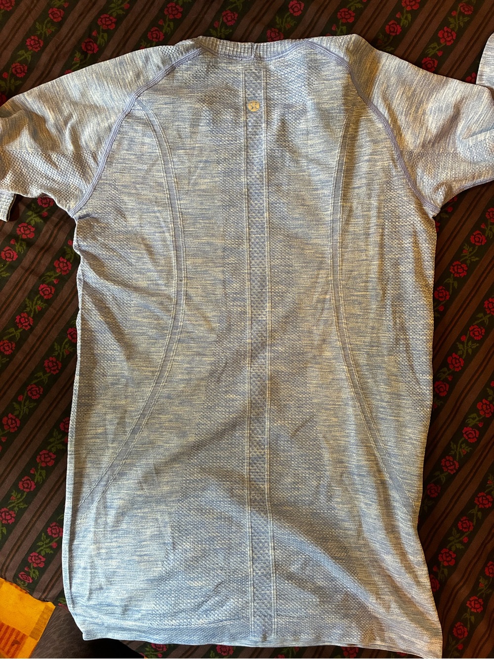 Lululemon women’s Heather Light Blue long-Sleeve Shirt